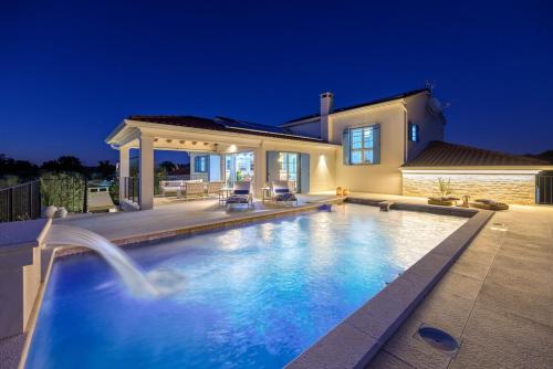 Villa Olive Paradise II by Istrialux