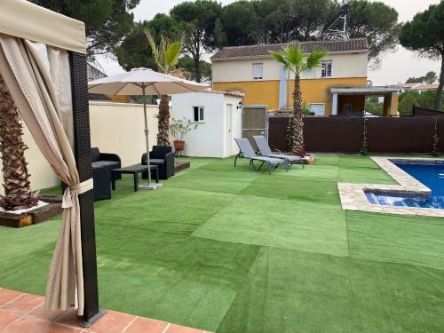 Bazén v ubytování Casa el Paraíso del Lago Alojamiento Rural nebo v jeho okolí