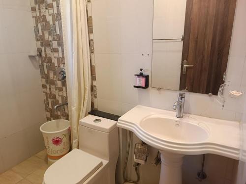 Koupelna v ubytování Hotel Smart Rooms