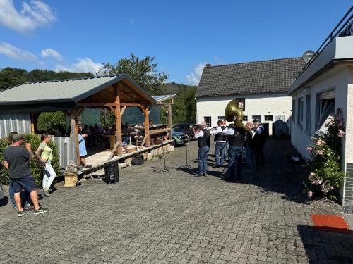 Fotografie z fotogalerie ubytování Sabine’s Gästehaus v destinaci Übereisenbach