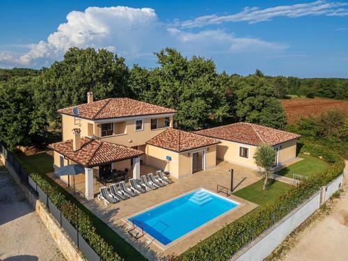 Villa RE by Istrialux