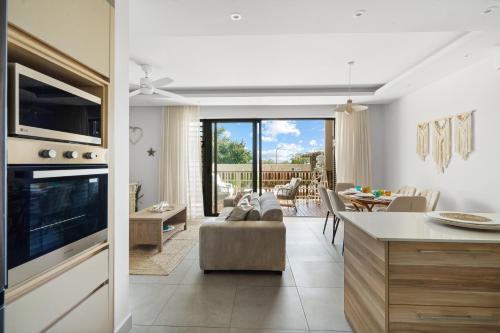 Gallery image of Indian Summer by IHR in Flic-en-Flac