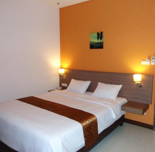 Gallery image of Frank's Hotel in Surabaya