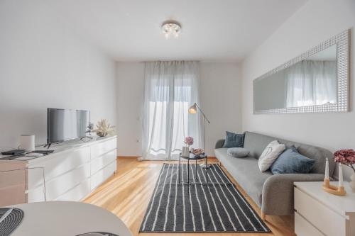 Golden Tulip Apartment