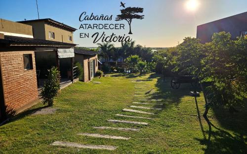 Κήπος έξω από το Cabañas Atardecer en Victoria