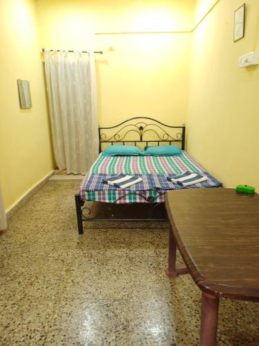 Postel nebo postele na pokoji v ubytování FATIMA'S PLACE