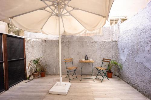 Loft 61 Charming renovated apartment with a loft!
