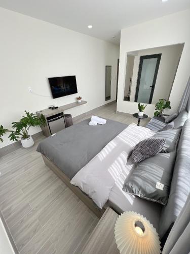 Μια τηλεόραση ή/και κέντρο ψυχαγωγίας στο GaUn Hill Villa