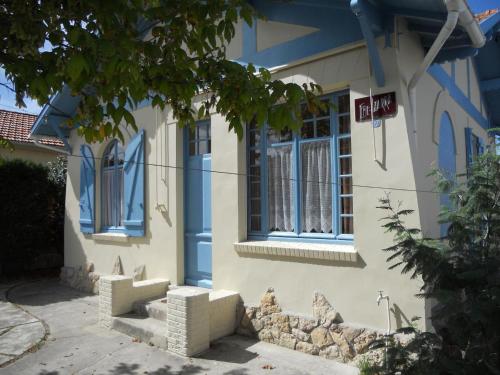 Villa proche centre et plage - V04245