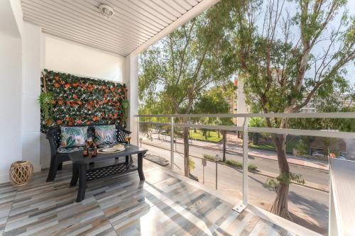 SalouRoyalCenterPoolRelax2bedPortAventuraAA12