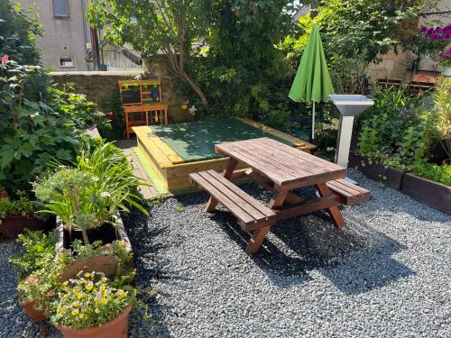 Κήπος έξω από το Apartment in Kreischa 3123
