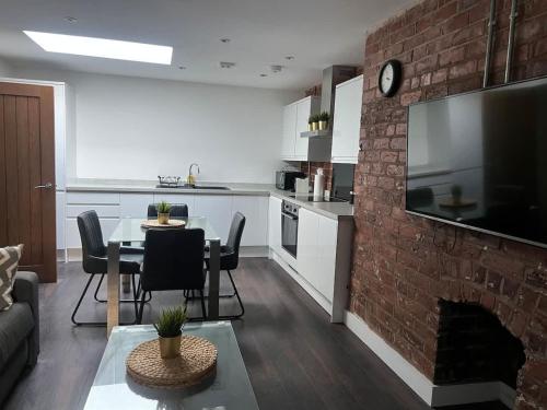 Η κουζίνα ή μικρή κουζίνα στο Castle Street 2 Bedroomed Next to The IVY