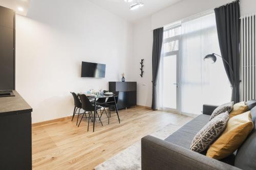 Easylife - Milano - Sardegna 45 - City Life