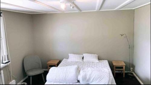 Cama o camas de una habitación en 6 sovrum 9 bäddar 11 sovplatser