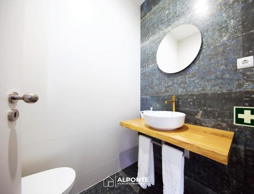 Koupelna v ubytování Desassossego Suites