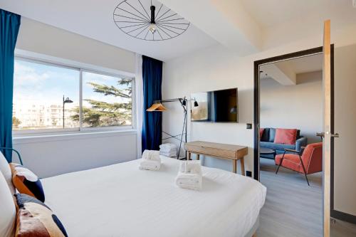 North Paris Suite