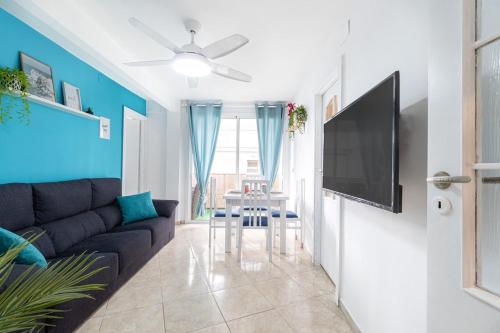 Salou -2HB-4pax -Beach-Sea View-AC-WiFi15