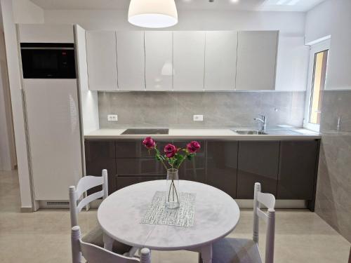 Sunshine Residence Baska 2