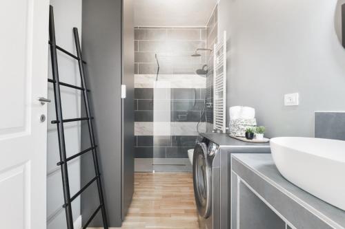 Easylife - Milano - Napo Torriani 1 E - Centrale