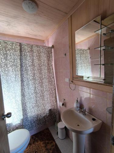 Koupelna v ubytování Cabaña La Ola Azul