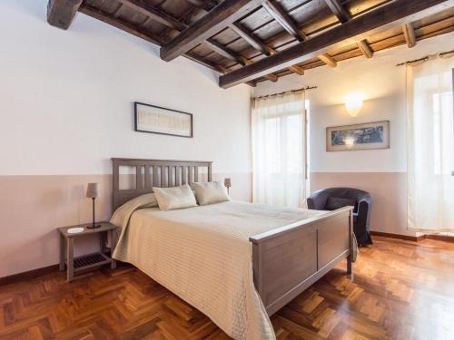 Spacious 2BR in the historic center