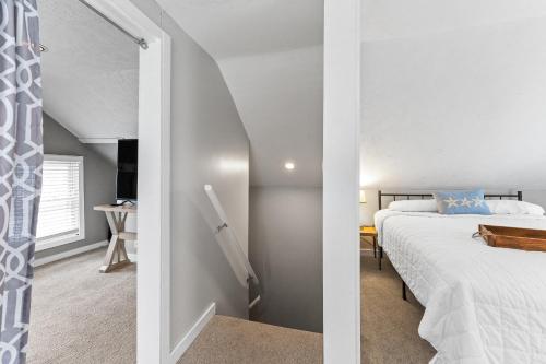Gallery image of 312 Chicago North - Downtown Grand Haven in Grand Haven