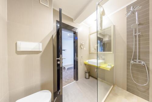 Koupelna v ubytování Hotel Studio