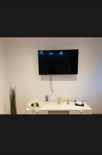 Beer Street Apartment