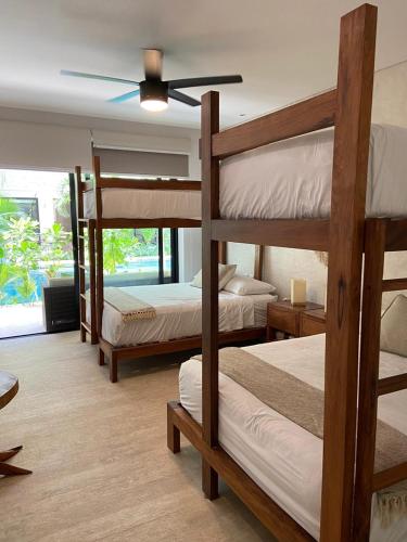 Ένα ή περισσότερα κρεβάτια σε δωμάτιο στο Incredible Condo for 10