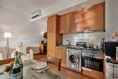 Lovely 1 Bedroom Apartment in Resort with Pool