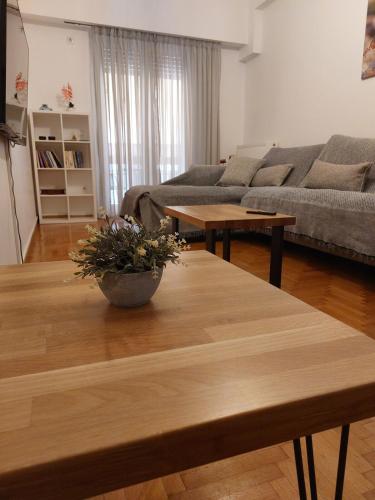 Apartment with children's room in the city of Athens