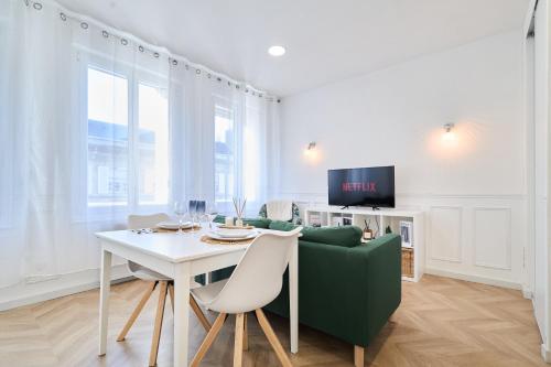 Le Talleyrand Hyper centre Place d'Erlon
