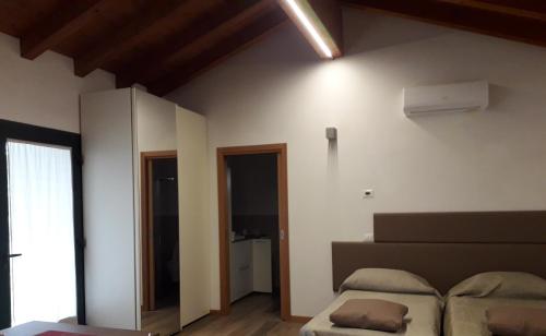 Posedenie v ubytovaní Ex Cinquantadue