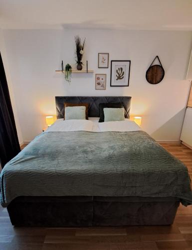 Postel nebo postele na pokoji v ubytování Vilnius Apart Suite