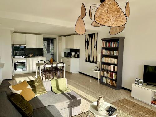 C078-Superb apt in Cannes - Sea view - 6 people
