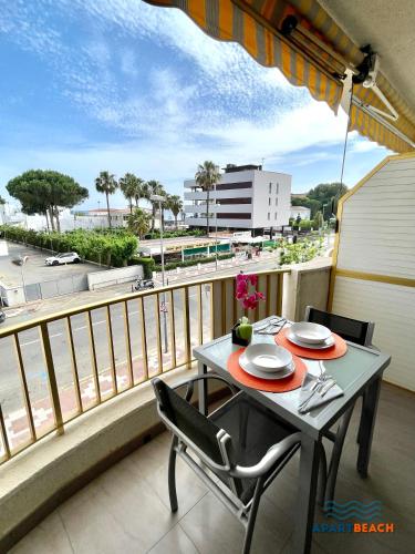APARTBEACH INTERNACIONAL 1 RESIDENCIAL y PISCINAS