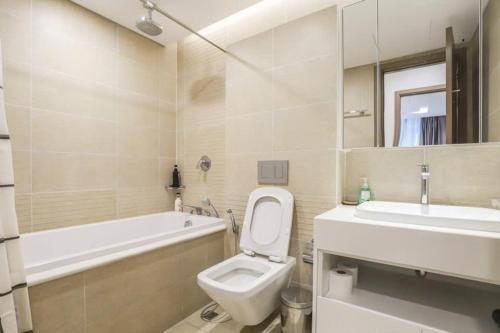 Koupelna v ubytování Luxury Apartment in Vinhomes Metropolis Hanoi