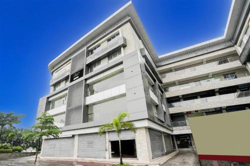 Bangunan di mana terletaknya hotel
