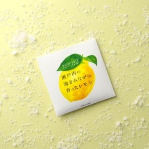 a card with a picture of a lemon on a wall at HOTEL GRANVIA HIROSHIMA SOUTH GATE in Hiroshima