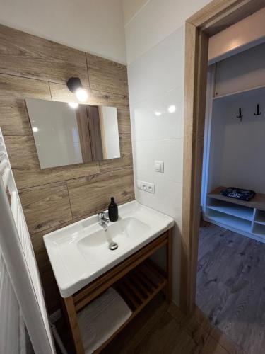 Gallery image of Rekreační domky Nové Mlýny 7 - Pálava in Milovice