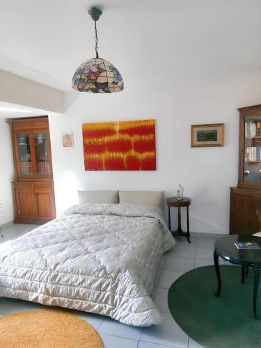 Postel nebo postele na pokoji v ubytování Charming Apartment in Vibo Valentia with Terrace, 60 m²