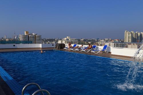 Piscina en o cerca de Supun Arcade Residency