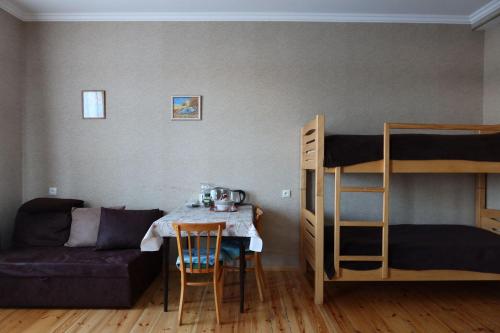 Postel nebo postele na pokoji v ubytování Family Hotel 7 Sisters