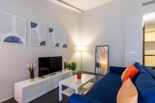 C2 Apartment with Terrace in the Arenal, Cathedral