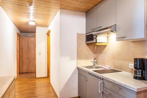 Kuchyň nebo kuchyňský kout v ubytování Schwüwong - Apartment 13