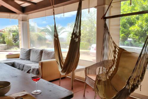 Afbeelding uit fotogalerij van Charming Villa in Igreja Nova do Sobral with Private Pool in Sobral