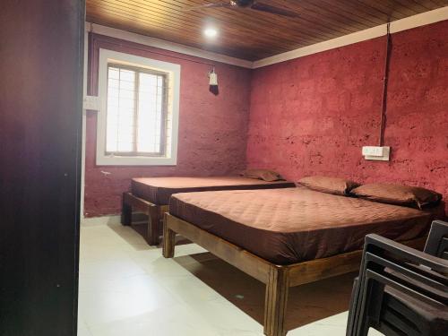 Imagen de la galería de ocean paradise beach homestay, en Kārwār