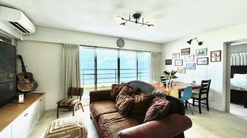 Beach Front House - Ocean & Sunset View - Piano
