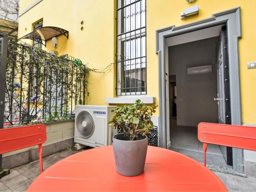 Apartment Gluck Central Station Lofts-1 by Interhome