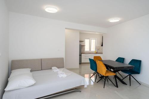 Deluxe Apartment Rita 5